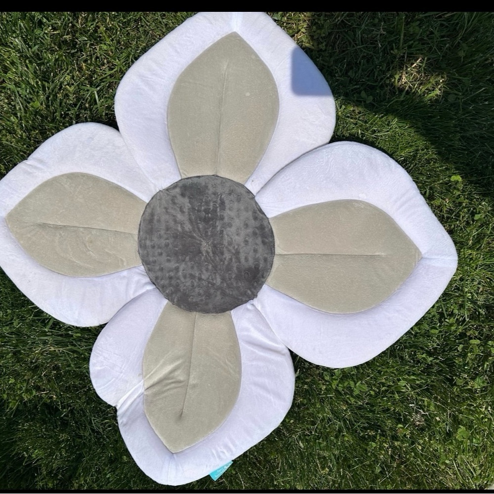 infant blooming bath